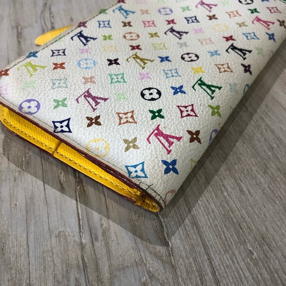 Louis Vuitton Yellow Insolite Wallet - Picture 3 of 10